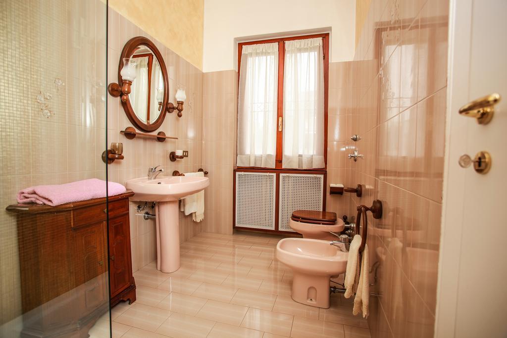 Luna Bianca Bed & Breakfast Rozzano Eksteriør bilde