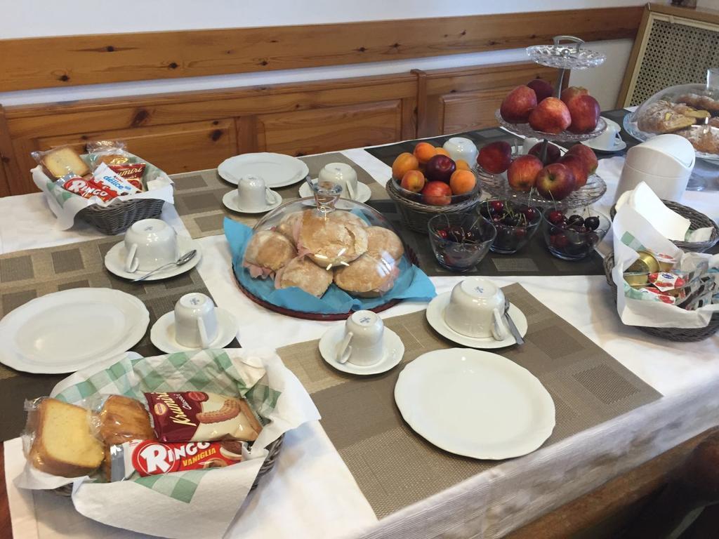 Luna Bianca Bed & Breakfast Rozzano Eksteriør bilde