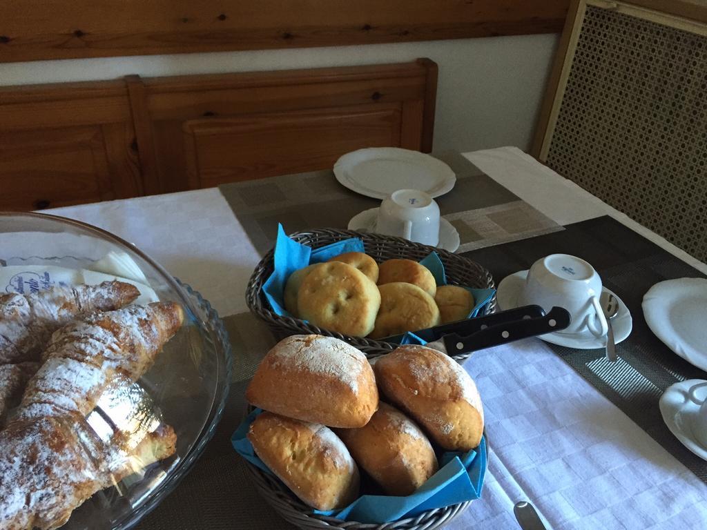 Luna Bianca Bed & Breakfast Rozzano Eksteriør bilde