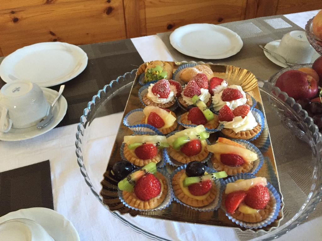 Luna Bianca Bed & Breakfast Rozzano Eksteriør bilde
